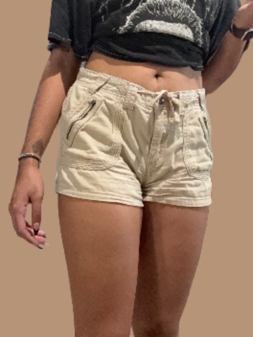 Cargo Shorty - Picture 2 of 2